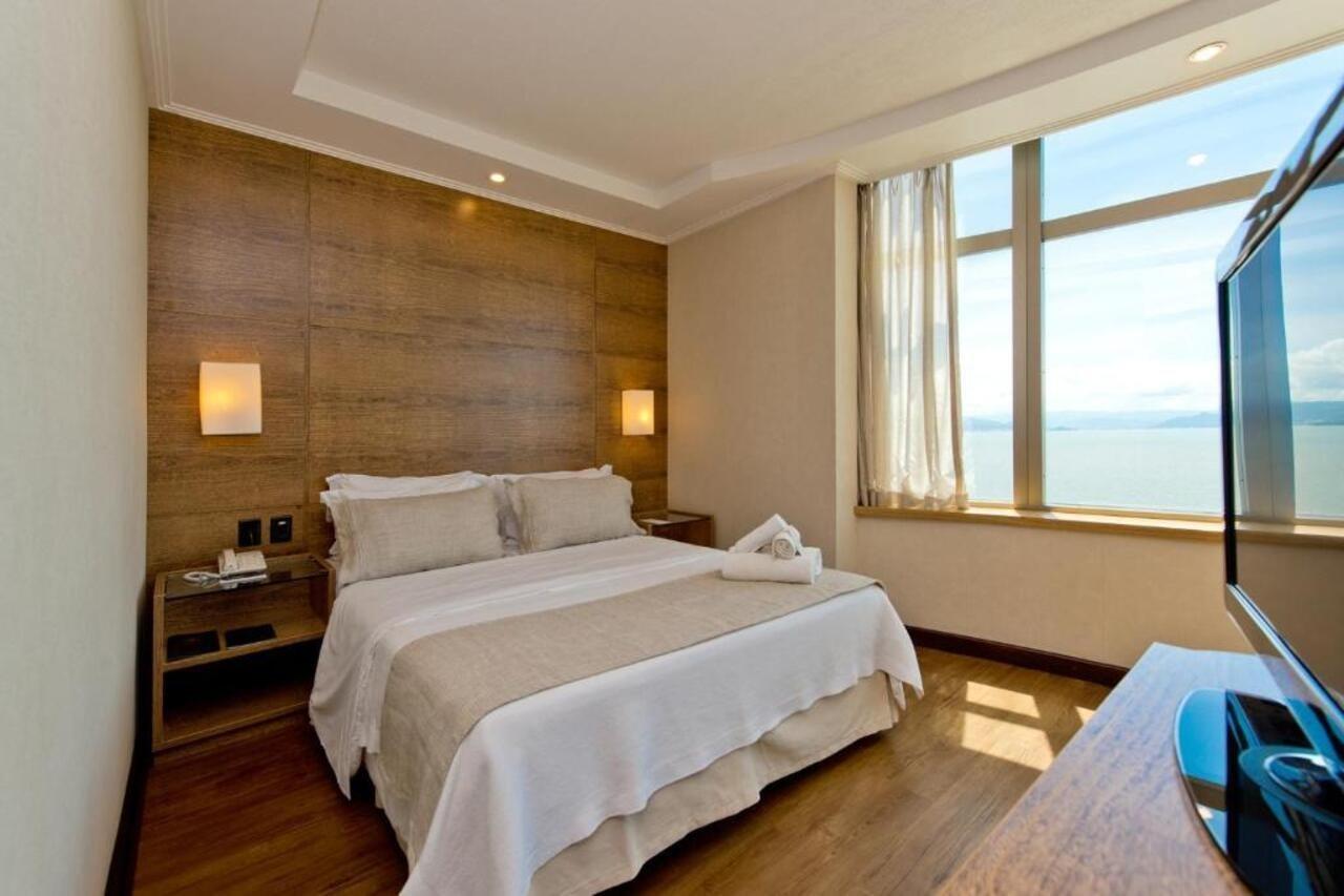 Majestic Palace Hotel Florianópolis Exteriér fotografie A bedroom at the hotel