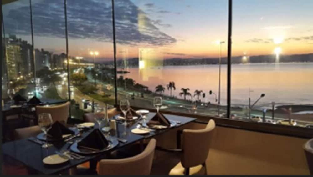 Majestic Palace Hotel Florianópolis Exteriér fotografie View from the restaurant
